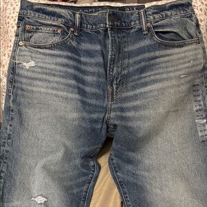 American Eagle Outfitters Distressed Blue Jeans